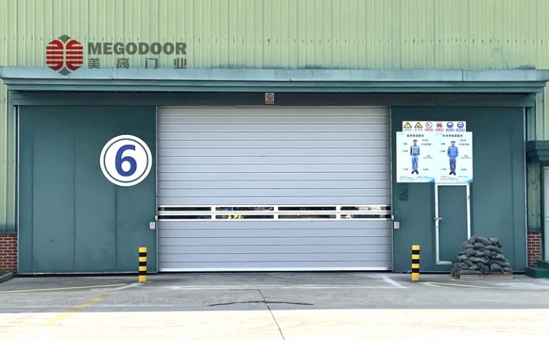 浦项制铁安装抗风硬质快速卷帘门缩略图