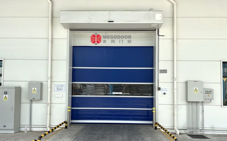 PPG涂料安装的防爆快速卷帘门缩略图
