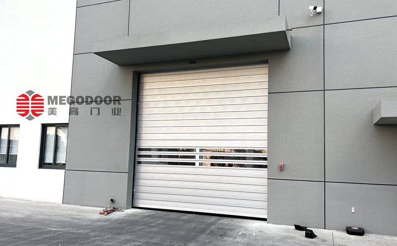 上海工厂如何选择卷帘门?不同使用场景的选型建议插图1 上海工厂如何选择卷帘门?不同使用场景的选型建议插图1