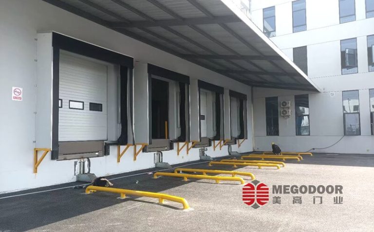 上海仓库门封门罩缩略图